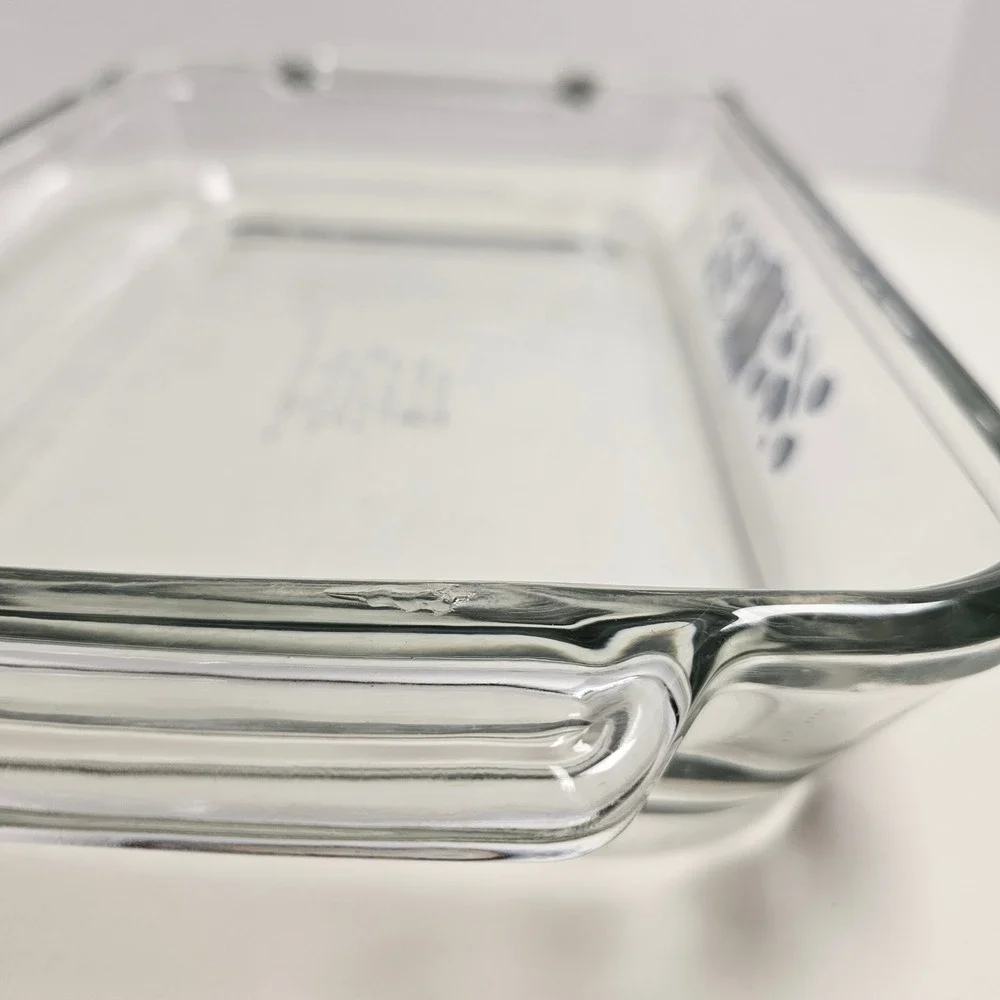 Vintage 1994‎ Anchor Hocking Pillsbury Doughboy Glass Baking Dish  2Qt Roaster